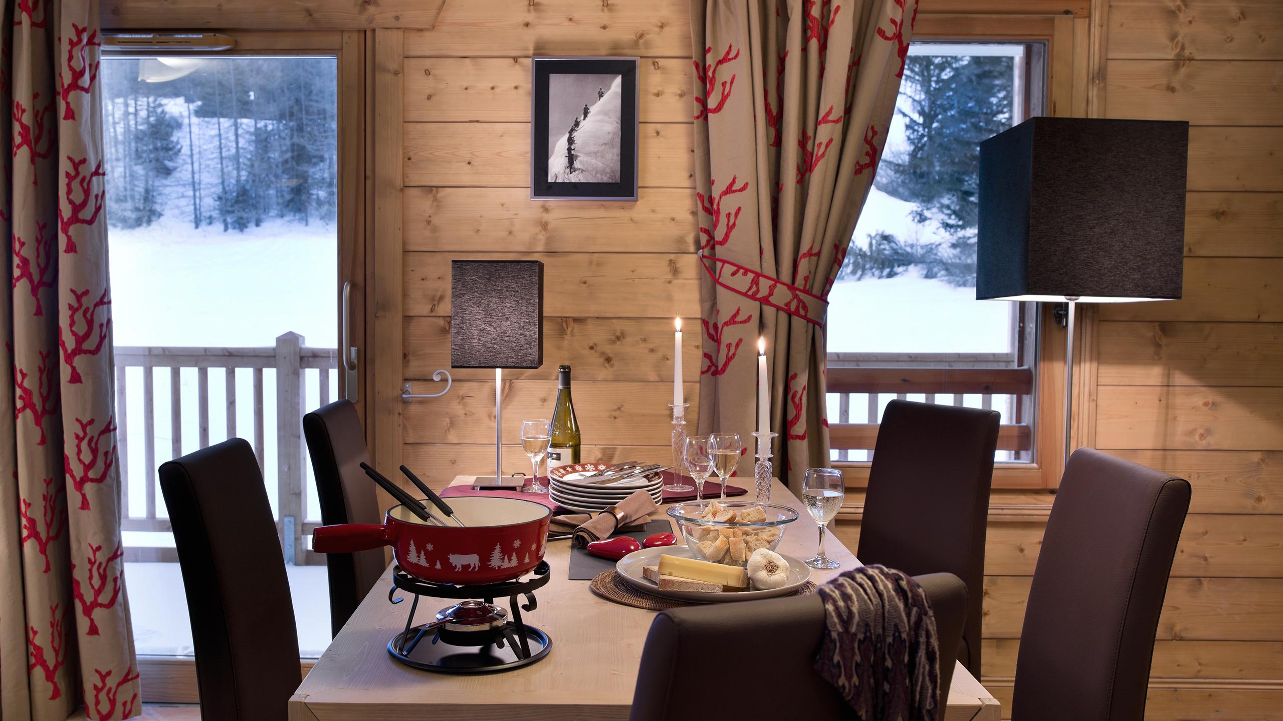 Chalet Anaé - Sainte-Foy-Tarentaise - Pour votre confort - Salle à manger