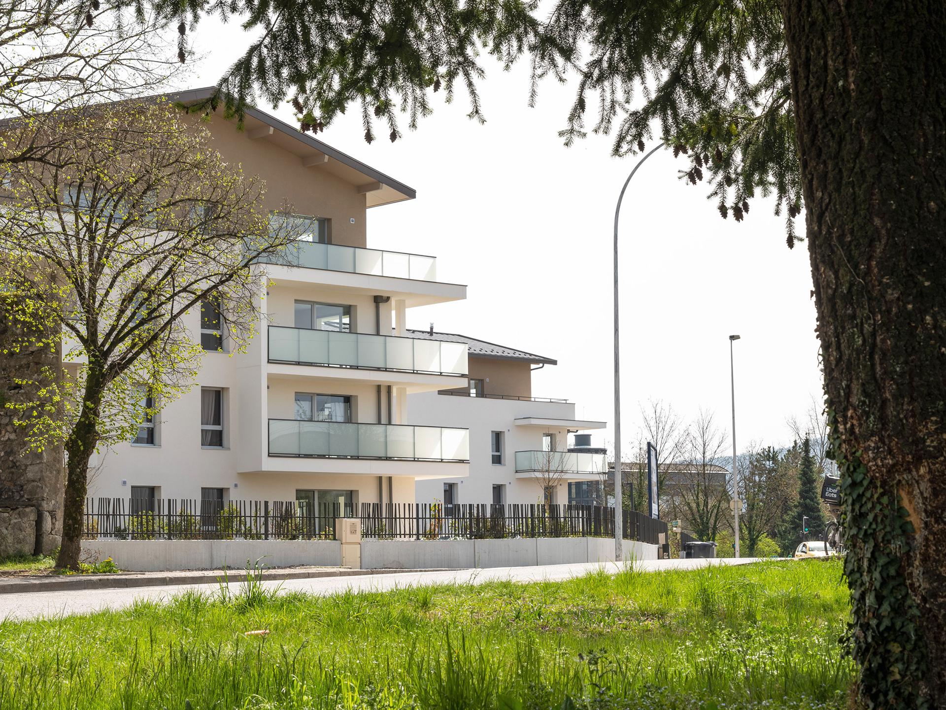 Extérieur du bâtiment Jardin Cardinal à Annecy 